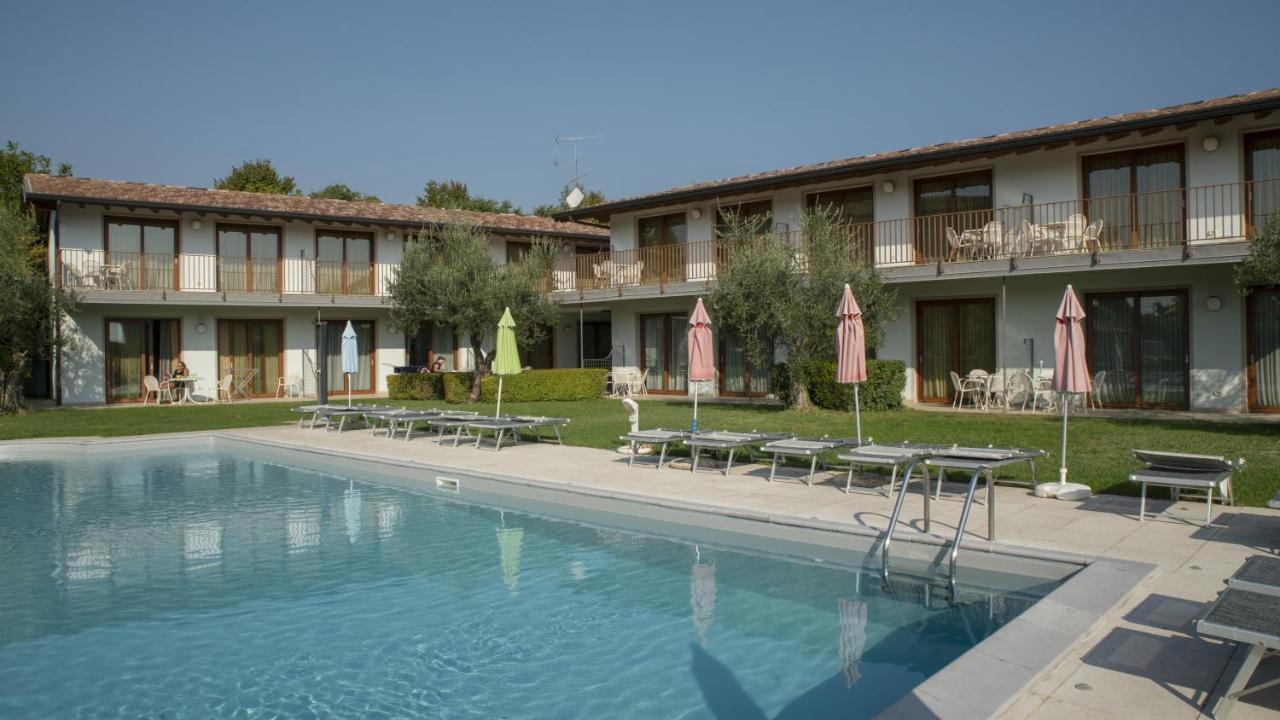Residence Molino - Holiday Apartments Manerba del Garda Kültér fotó