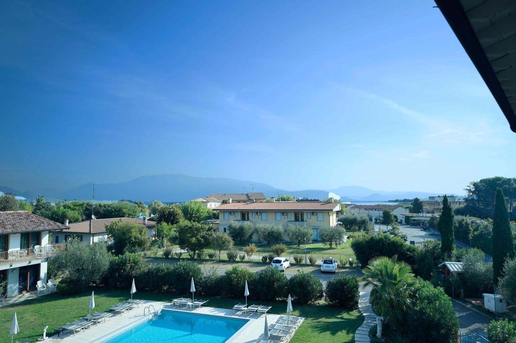 Residence Molino - Holiday Apartments Manerba del Garda Kültér fotó