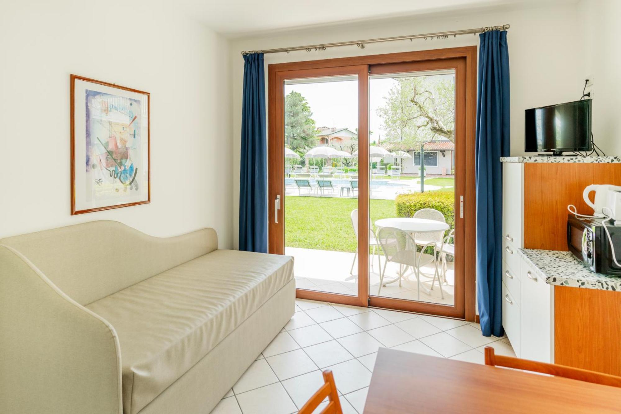 Residence Molino - Holiday Apartments Manerba del Garda Kültér fotó