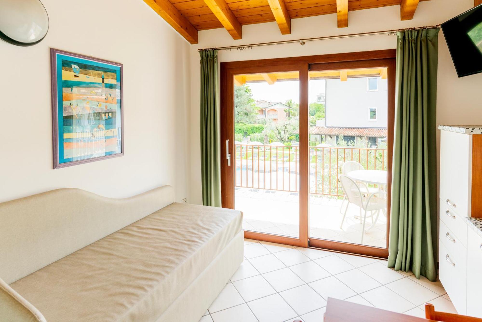 Residence Molino - Holiday Apartments Manerba del Garda Kültér fotó